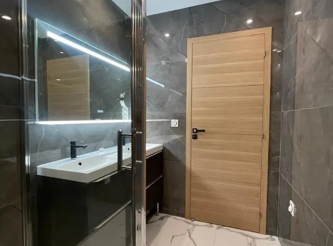Apartment Villa Segny